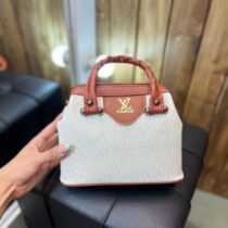 kif-sandoghi-tarhdar-zananeh