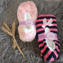 پاپوش مخمل طرحدار S&S اورجینال وارداتی مدل Slippers دو رنگ کد 2