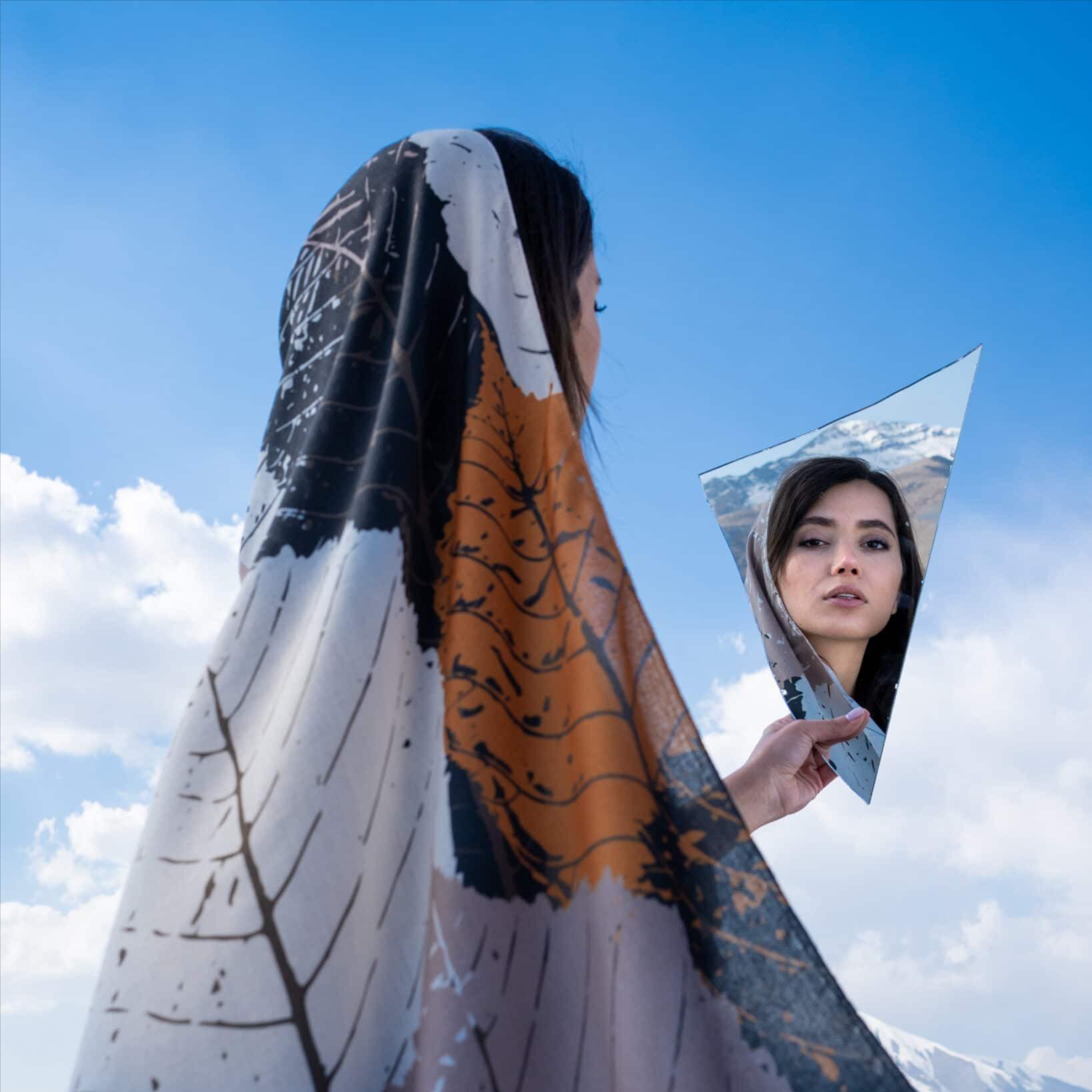شال نخی اسپرت طرح برگ 097