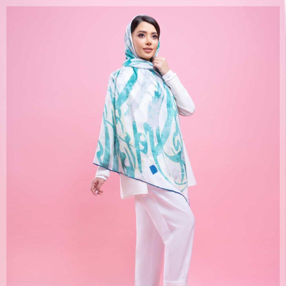 روسری سوپر نخ اسپرت بهاری طرح نستعلیق فیروزه ای