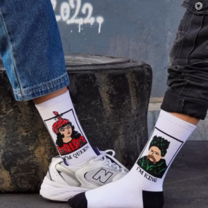 ست جوراب ساق بلند نخ پنبه کینگ و کویین طرح قاجار