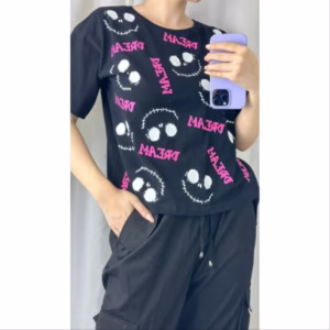 تیشرت کراپ اسپرت چاپ عروسکی رنگبندی