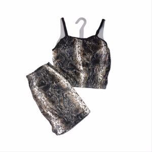 ست نیمتنه و شلوارک راحتی مخمل طرحدار کد 3