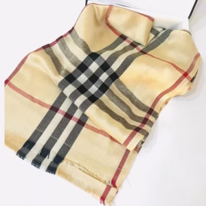 شال نخی طرح دار با کیفیت عالی و دوخت تمیز