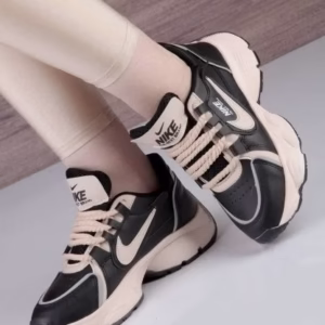 کفش نایک BEST مشکی کرم - راحتی و استحکام در هر قدم