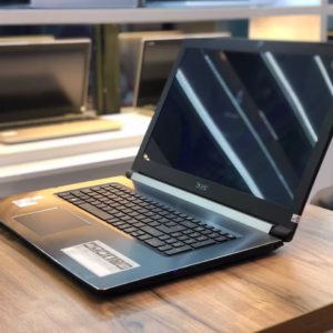 لپ تاپ ACER نسل 8 - Aspire A517: بهترین رفیق شما برای کار و بازی!